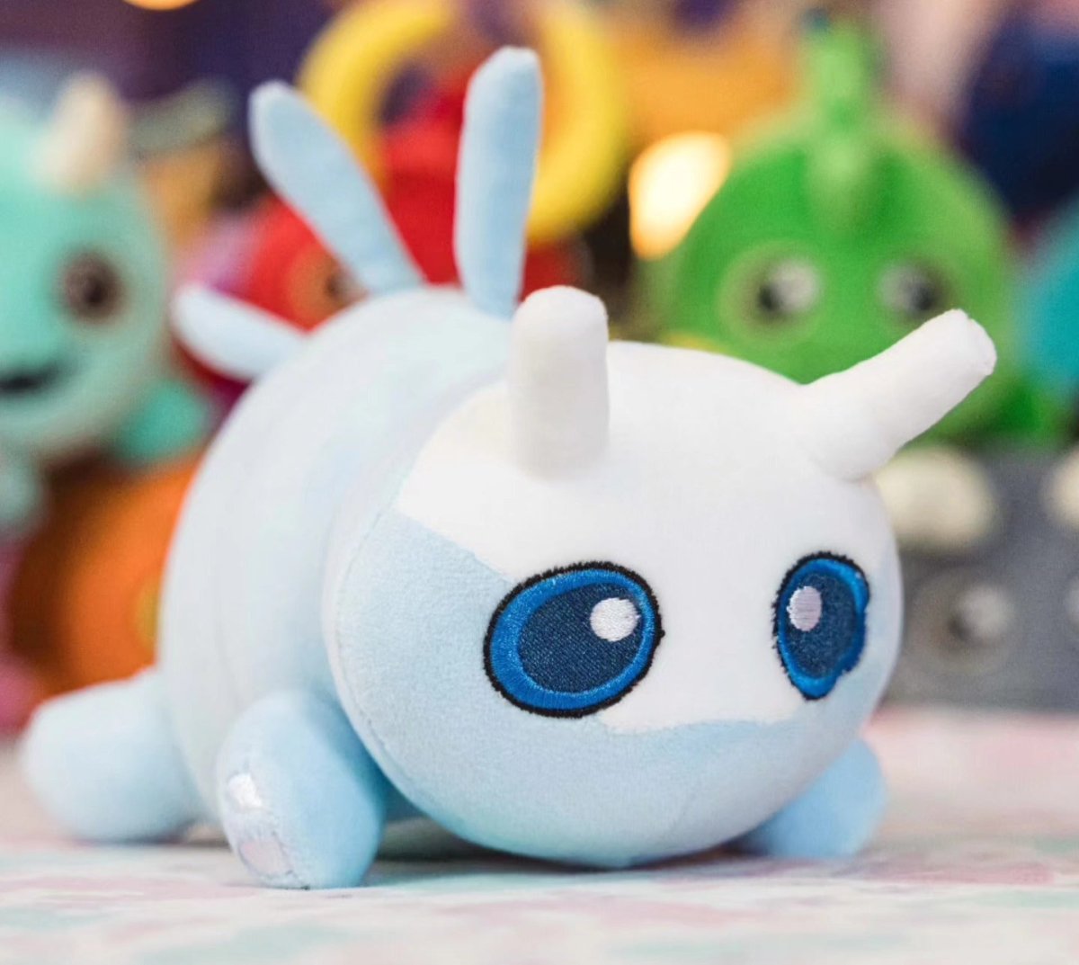 Igrid the Ice Drakeling Plush - CuddleCore