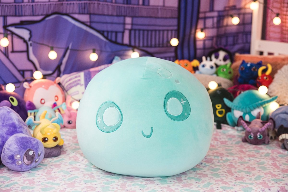 'lil bit the giant slime plush - cuddlecore